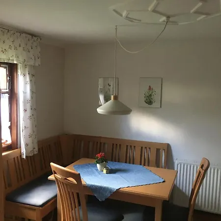 'bienenhaeuschen' Vakantiehuis Liesenich